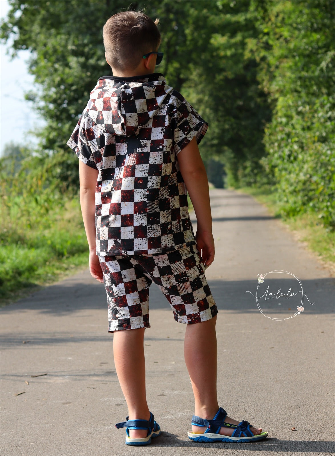 Braunes Schachbrett Eigenproduktion Dauervorbestellung